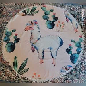 Lotus | Llama & Cactus Roundy Beach Towel | Fringe Details